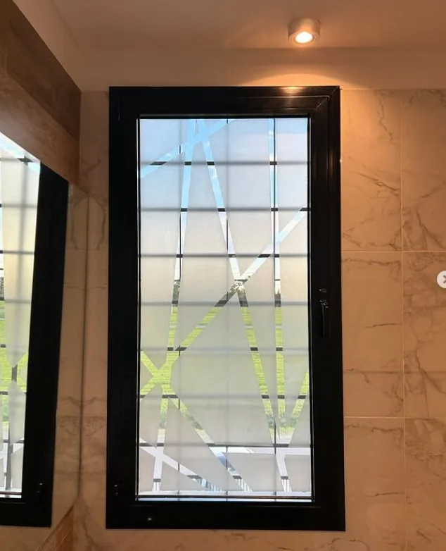 Vinilo en ventana